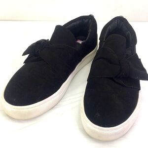 Steve Madden Frilie Suede Bow Slip On Fashion Sneakers Black Size 7